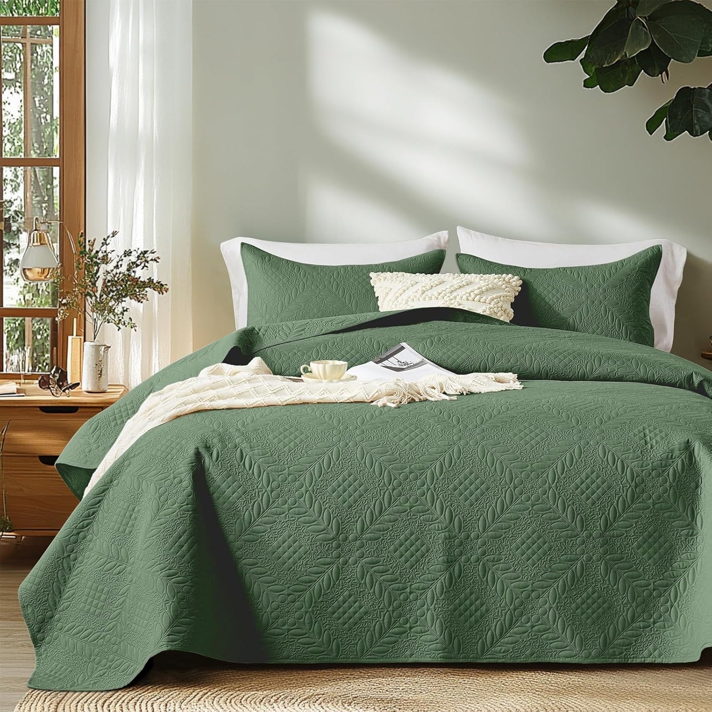 Quilts Queen Size - Ultra Soft Navy Blue Quilt Lightweight Microfiber Bedspreads, Classic Basket Weave Pattern Bedspread Bed Coverlet 3 Pieces for All-Season (1 Quilt, 2 Pillow Shams) | Breathable material, Easy care