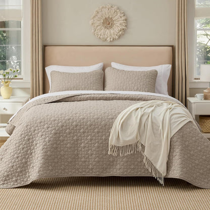 Quilts Queen Size - Grey Bedspreads Queen Size with Basket Weave Pattern, Soft Quilt Bedding Set, Lightweight Comforter Set Coverlet for All Seasons with 2 Pillow Shams (90" x 96") | Skin-Friendly Soft, All-Season Comfort, Breathable