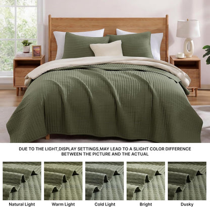 Queen Quilt-3 Pieces Lightweight Bedspreads Olive Green Queen Size Quilt Bedding Set for All Seasons, Soft Summer Coverlet with 2 Pillow Shams Suitable for Bed & Couch