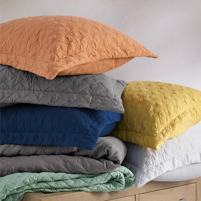 Quilts Queen Size - Grey Bedspreads Queen Size with Basket Weave Pattern, Soft Quilt Bedding Set, Lightweight Comforter Set Coverlet for All Seasons with 2 Pillow Shams (90" x 96") | Skin-Friendly Soft, All-Season Comfort, Breathable
