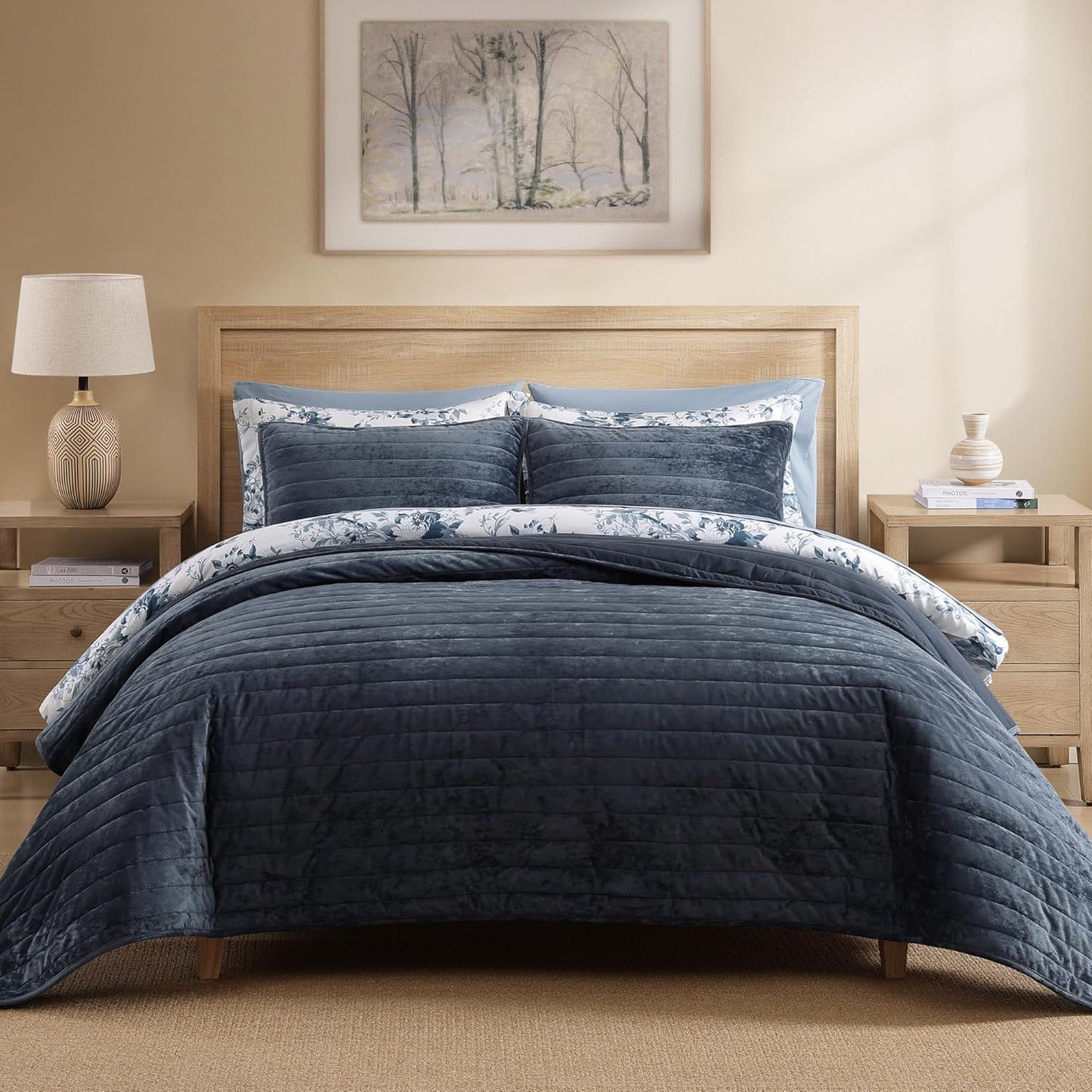 Queen Quilt-3 Pieces Lightweight Bedspreads Olive Green Queen Size Quilt Bedding Set for All Seasons, Soft Summer Coverlet with 2 Pillow Shams Suitable for Bed & Couch