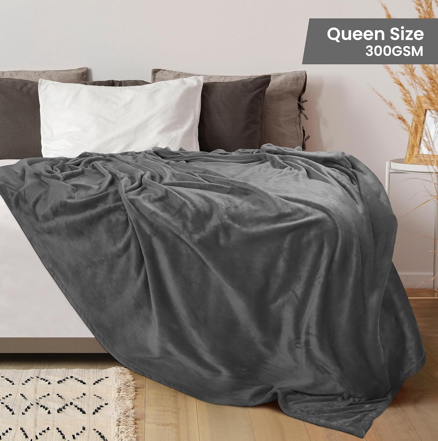 Bedding Fleece Blanket Queen Size Grey (90x90 Inches) Ultra Soft Warm Lightweight Microfiber Breathable Anti-Static Cozy Bed Blanket, All-Season Home Decor Gift for Men & Women