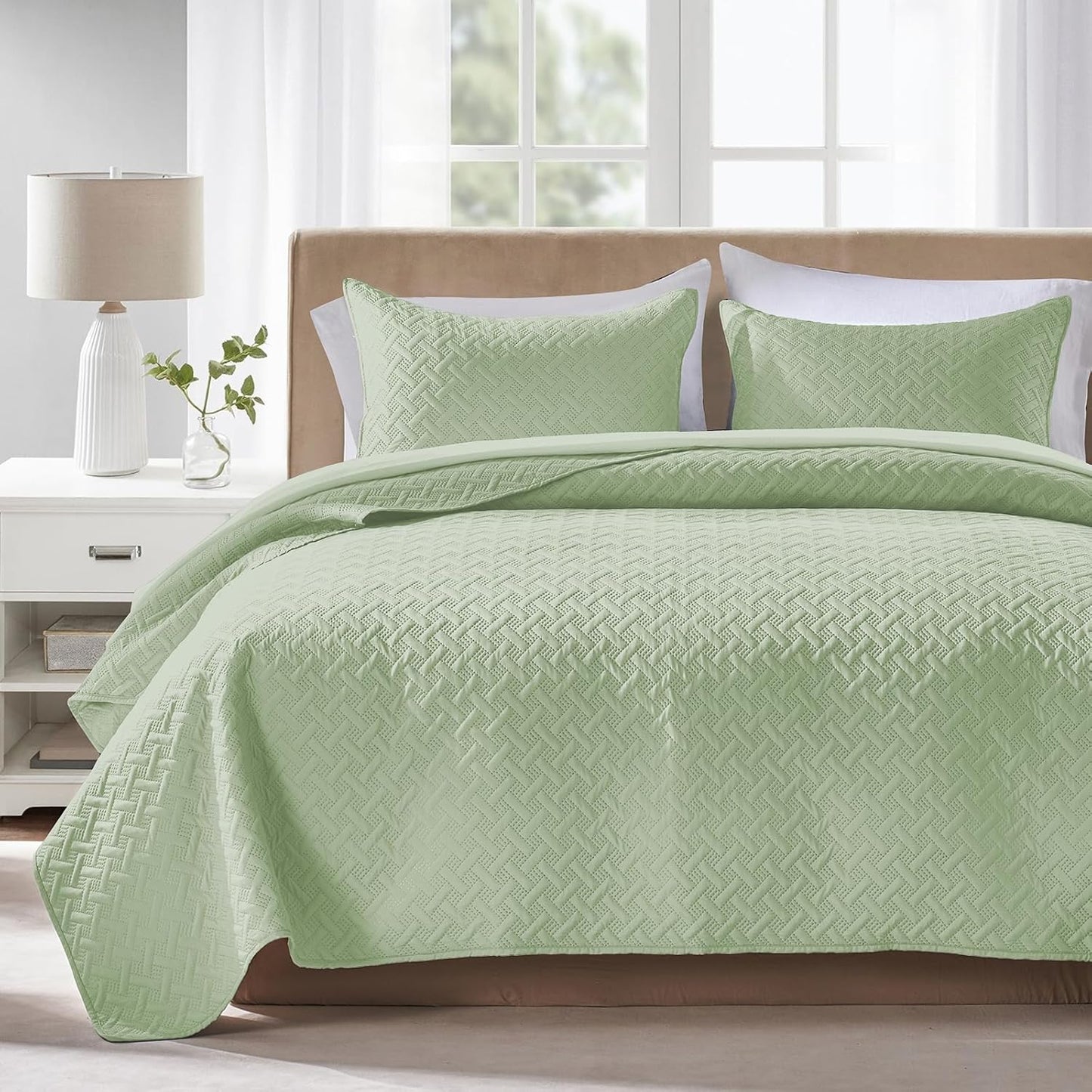 Quilts Queen Size - Ultra Soft Navy Blue Quilt Lightweight Microfiber Bedspreads, Classic Basket Weave Pattern Bedspread Bed Coverlet 3 Pieces for All-Season (1 Quilt, 2 Pillow Shams) | Breathable material, Easy care