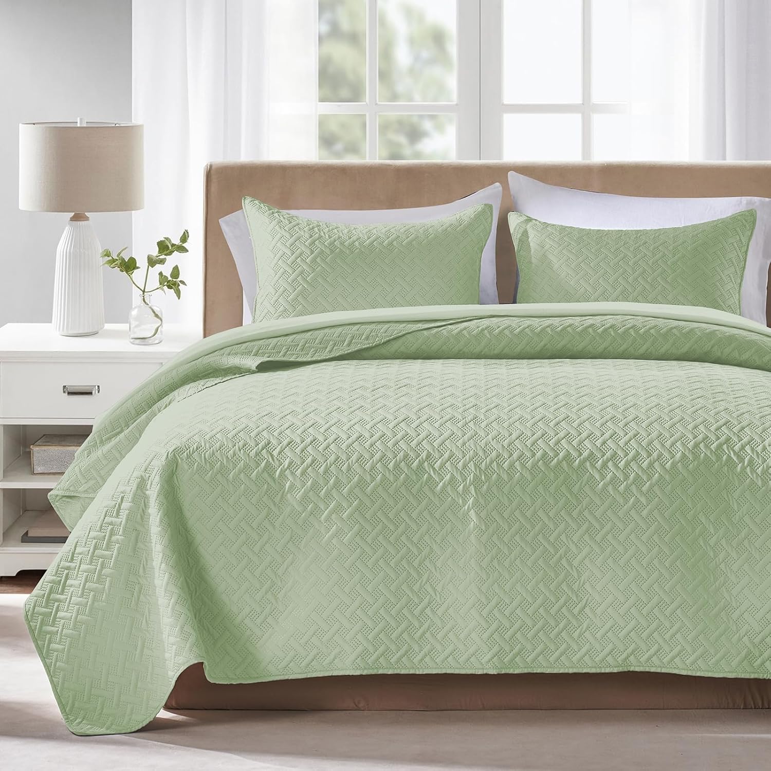 Quilts Queen Size - Ultra Soft Navy Blue Quilt Lightweight Microfiber Bedspreads, Classic Basket Weave Pattern Bedspread Bed Coverlet 3 Pieces for All-Season (1 Quilt, 2 Pillow Shams) | Breathable material, Easy care