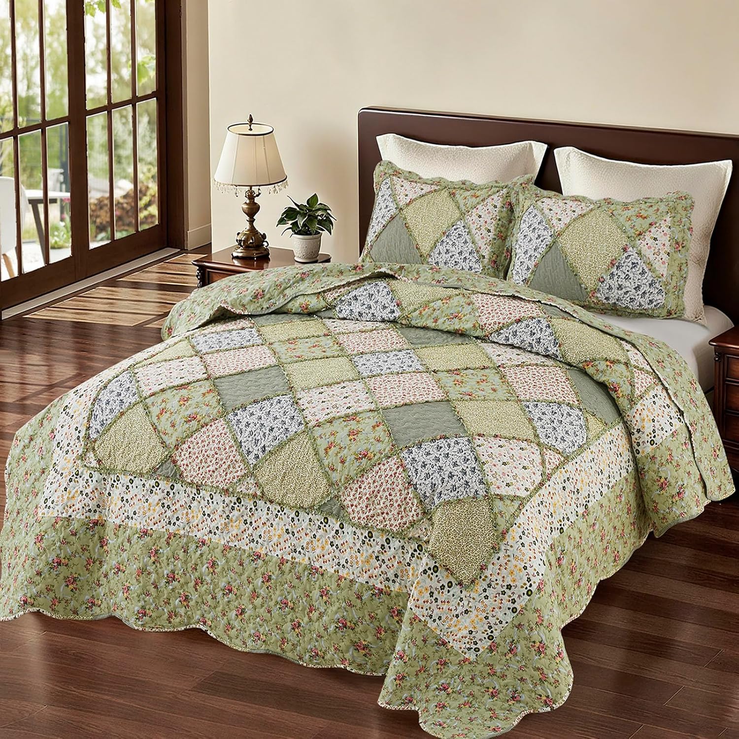 Blue Floral Patchwork Quilt Set, Full Queen Size, 3 Piece Bedding Set with 2 Pillowcases | Blue Patchwork Quilt, Queen Size Bedspread, Reversible Quilt Set, Floral Quilt Set, Patchwork Quilt Set, Queen Comforter Set
