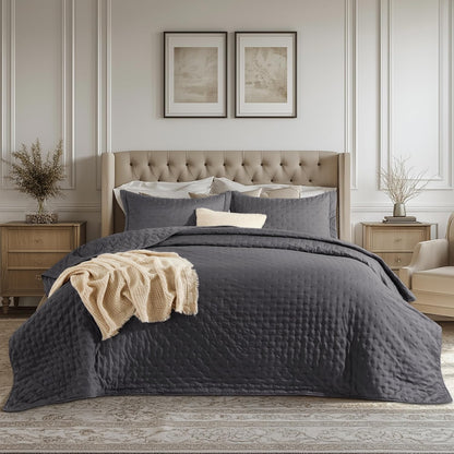 Quilts Queen Size - Bright White Bedspread Queen Size & Lightweight Comforter, Modern Coverlet with Clover Pattern, Ultra Soft All-Season Bedding, 90 x 96 Inches | Stitch-Free Quilting, Lightweight, Summer Bedding Set, Machine Washable, Pet-Friend
